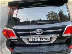 تۆیۆتا لاند کروزەر